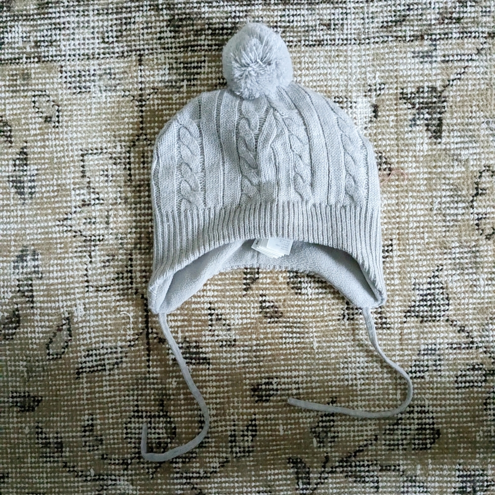 H&M baby knit fleece lined pom pom hat 3-6 months